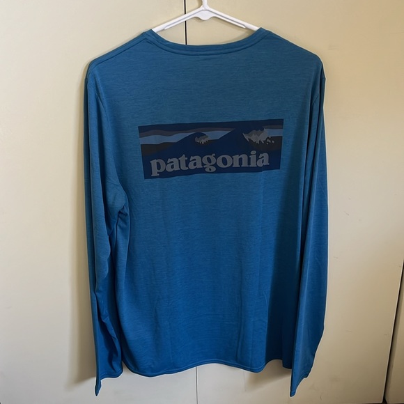 NWOT Patagonia Capilene Cool Daily Long Sleeve Shirt w/ Graphic, Men’s Medium - Picture 3 of 4